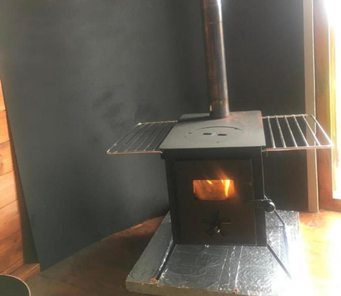 Campsite Eco Crofter's Wagon By The Sea - Off Grid Experience - No Electricity - As Seen Soon On Netflix