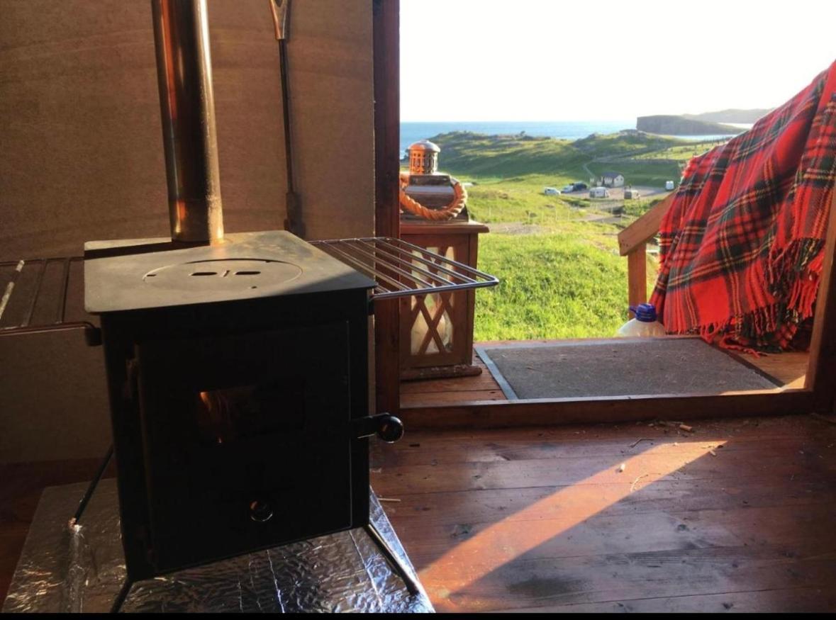 Eco Crofter's Wagon By The Sea - Off Grid Experience - No Electricity - As Seen Soon On Netflix Campsite